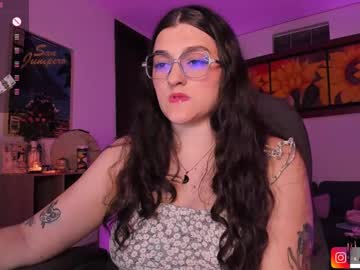 _Peach__ Chaturbate stream image from January 19, 2025