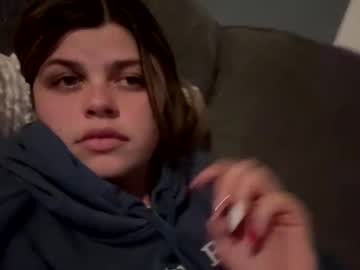 Peachysunset01 Chaturbate stream image from January 19, 2025