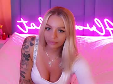 Allwayshottt Chaturbate stream image from January 19, 2025