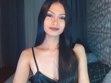 Brownsausageroberta Chaturbate stream image from January 19, 2025