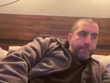 Coffeendick Chaturbate stream image from January 19, 2025