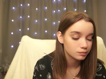 Harrieteasley Chaturbate stream image from January 19, 2025