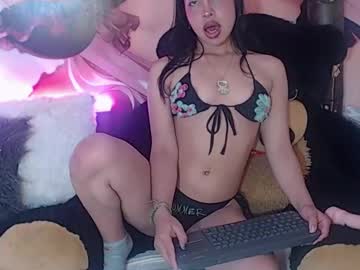 Karoll_Queen Chaturbate stream image from January 19, 2025