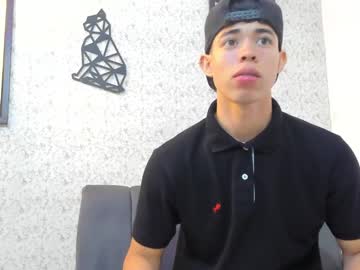 Wesley_White7 Chaturbate stream image from January 19, 2025