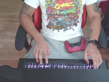 Alwayshorny1704 Chaturbate stream image from January 19, 2025