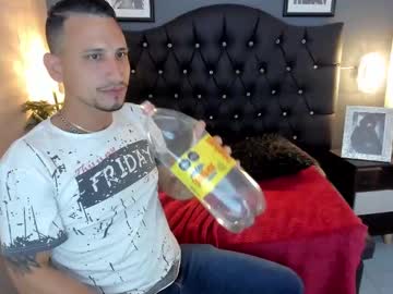 Jm_Hot_ Chaturbate stream image from January 19, 2025