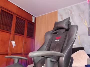 Lys_With Chaturbate stream image from January 19, 2025