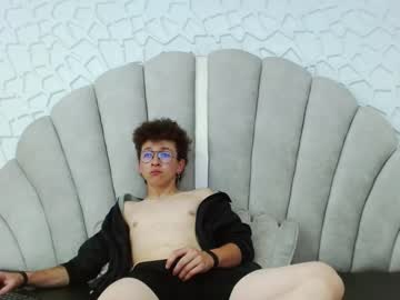 Maxwell_Sexwm Chaturbate stream image from January 19, 2025