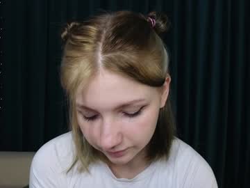 Moiragabriel Chaturbate stream image from January 19, 2025