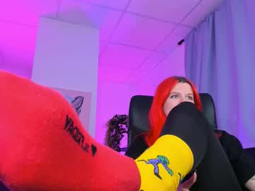 Nielletablossom Chaturbate stream image from January 19, 2025