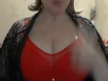 Tittylina Chaturbate stream image from January 19, 2025