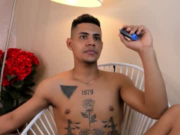 Andre_Bull Chaturbate stream image from January 19, 2025
