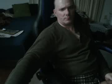 Emsguy1 Chaturbate stream image from January 19, 2025