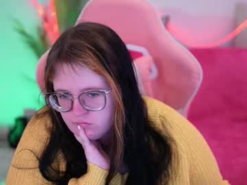 Nikolberry_ Chaturbate stream image from January 19, 2025