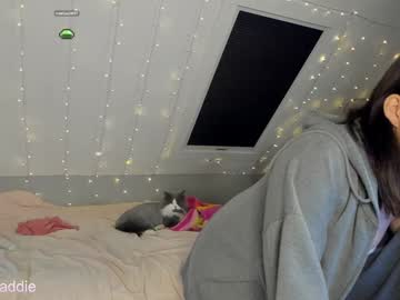 Othergirladdie Chaturbate stream image from January 19, 2025
