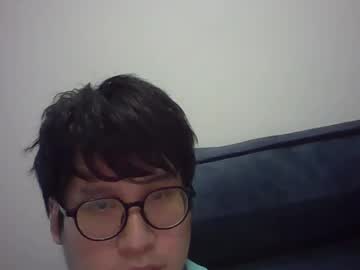 Poomsh11 Chaturbate stream image from January 19, 2025