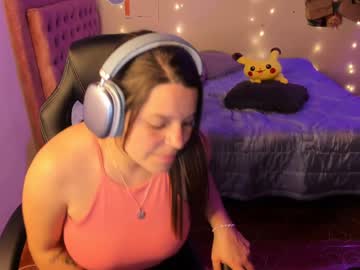 Hyun22148625 Chaturbate stream image from January 19, 2025