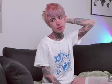 Juuzou_Kit Chaturbate stream image from January 19, 2025