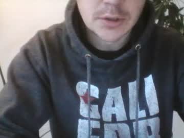 Kokincochon Chaturbate stream image from January 19, 2025