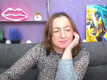 Abbytaylorr Chaturbate stream image from January 19, 2025