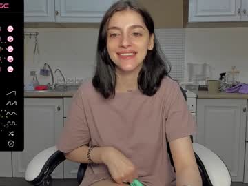 Broosnica1 Chaturbate stream image from January 19, 2025