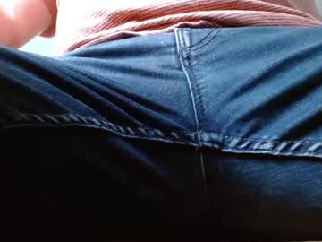 Dhrobbert Chaturbate stream image from January 19, 2025