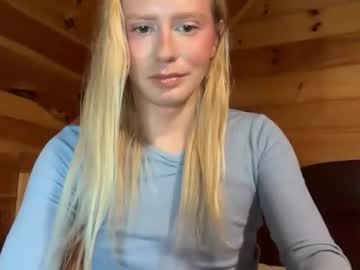 Hottransgirlie Chaturbate stream image from January 19, 2025