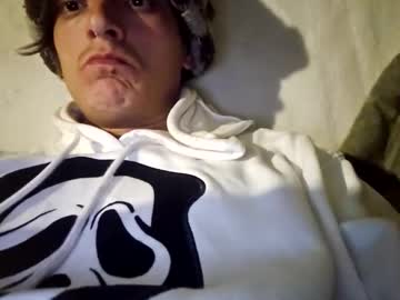 Burntbuns710 Chaturbate stream image from January 19, 2025
