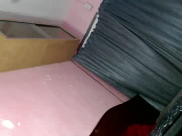 Fuckerjenny8 Chaturbate stream image from January 19, 2025