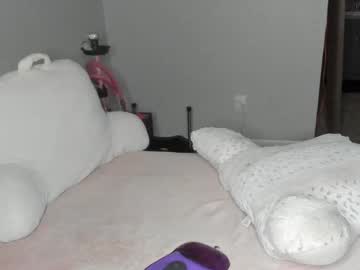 Samatha1998 Chaturbate stream image from January 19, 2025