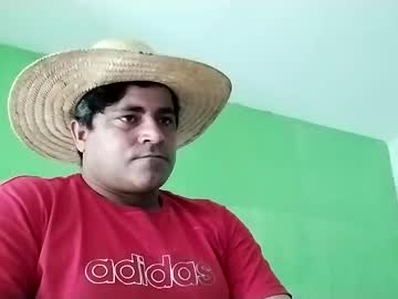 9vinhocamshow Chaturbate stream image from January 19, 2025