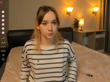 Eadlinblackaby Chaturbate stream image from January 19, 2025