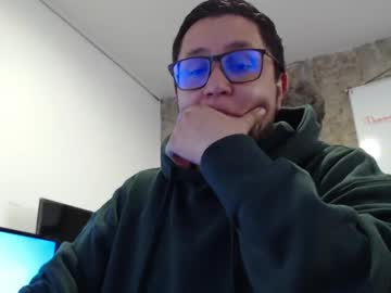Melgibson2020 Chaturbate stream image from January 19, 2025