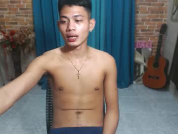Naughtyboyzyrell Chaturbate stream image from January 19, 2025