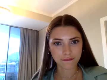 Hnauala01 Chaturbate stream image from January 19, 2025