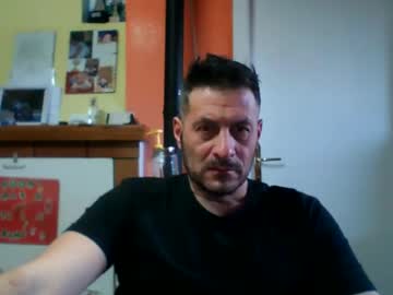 Maurys12 Chaturbate stream image from January 19, 2025