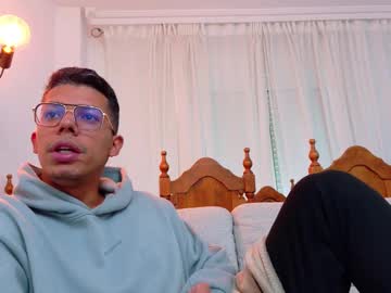 Myke_Jonnes Chaturbate stream image from January 19, 2025