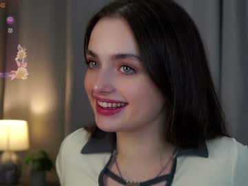 Elviablowe Chaturbate stream image from January 19, 2025