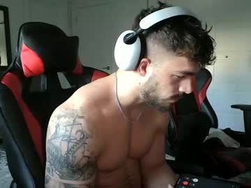 Freakyfitking Chaturbate stream image from January 19, 2025