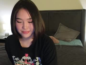 Ki_Mi Chaturbate stream image from January 19, 2025