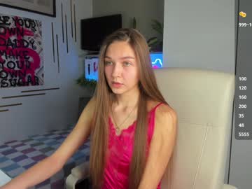 Sunlightsofia Chaturbate stream image from January 19, 2025