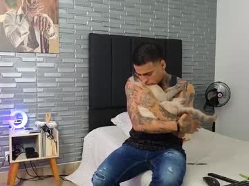 Vicctorzc Chaturbate stream image from January 19, 2025