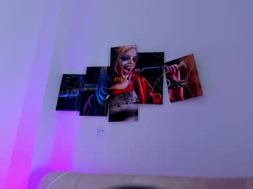 Zoe_B1 Chaturbate stream image from January 19, 2025