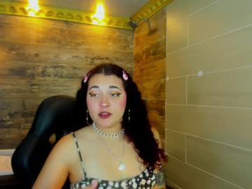 Eva_Mooree_ Chaturbate stream image from January 19, 2025
