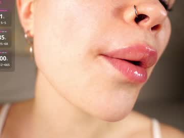Alma_Yammy Chaturbate stream image from January 19, 2025