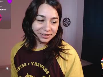 Carriestuart Chaturbate stream image from January 19, 2025