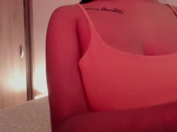Emilia_Ghendle Chaturbate stream image from January 19, 2025