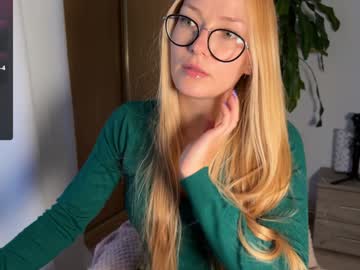 Emily_Jayreal Chaturbate stream image from January 19, 2025