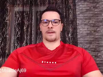 Muscleaj69 Chaturbate stream image from January 19, 2025