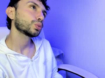 Santi_Mateo Chaturbate stream image from January 19, 2025